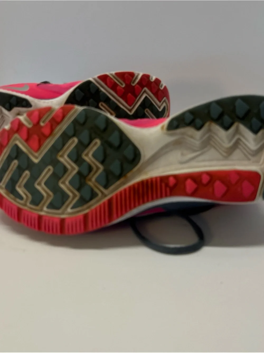 Nike Zoom Dynamic Web Women's Pink and Gray Dynamic Web Running Shoe size 8.58